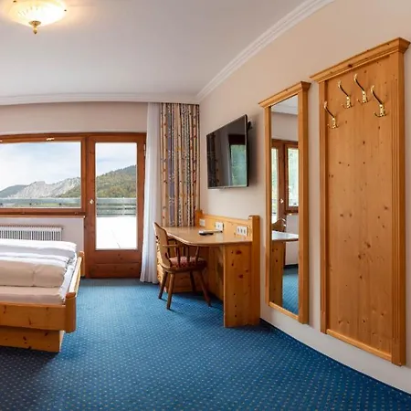 ホテル Brunella 3*